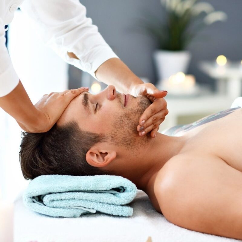 Discover how massage at home da nang helped a busy CEO overcome burnout, reduce stress, improve sleep, and restore mental clarity through professional in-home massage therapy in Da Nang.